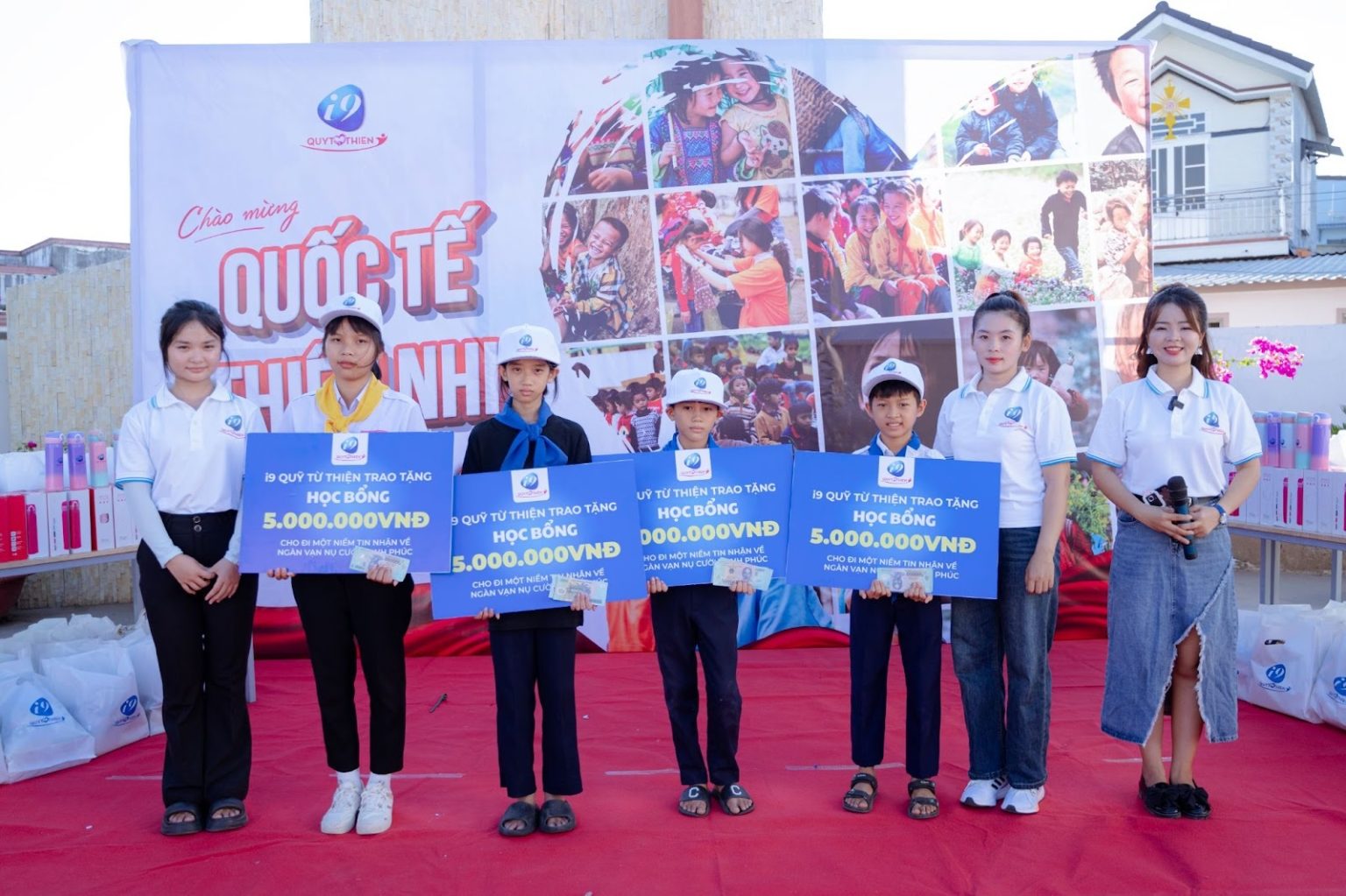 Biểu tượng sứ mệnh phục vụ của Daga68